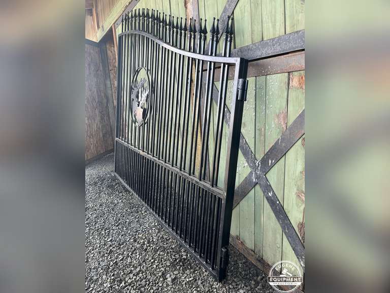 Set of 16' Steel Entry Gates