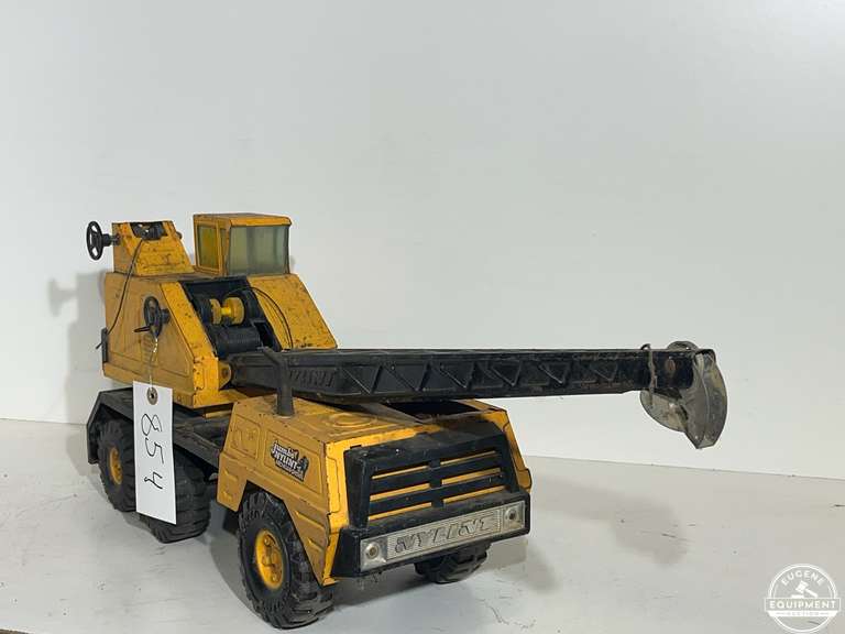 Nylint Jumbo Michigan Shovel Crane