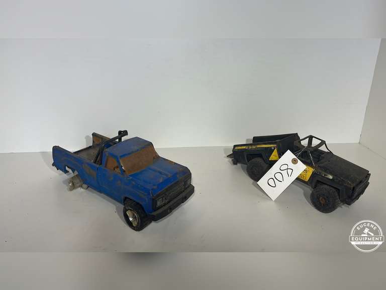 Tonka Fearsome 4x4 Truck w/ Dump Bed & Tonka 4x4 Truck