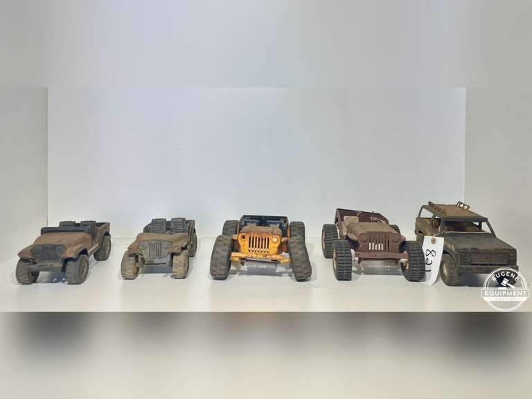 Vintage Tonka Jeeps