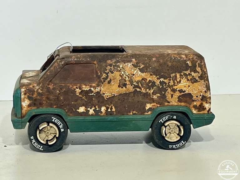 1970's Tonka Van "Mr. Good Wrench"