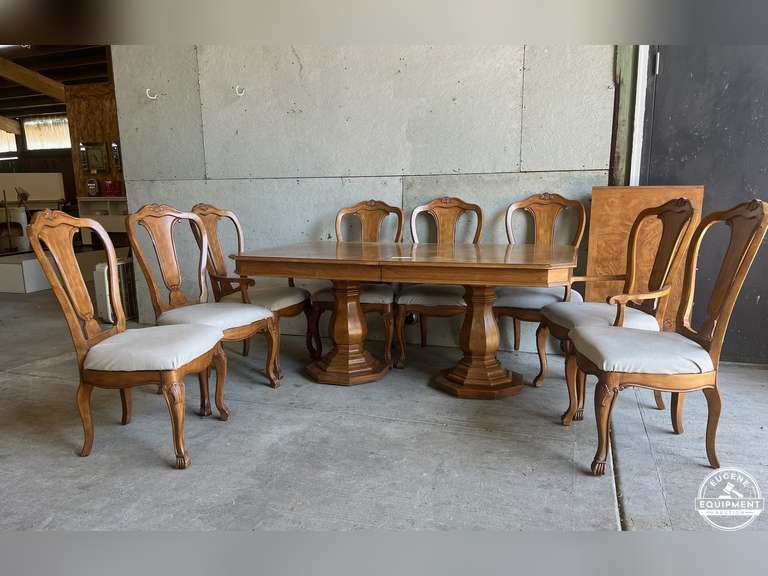 Large Wood Dining Table w/ 8 Chairs & Leaf