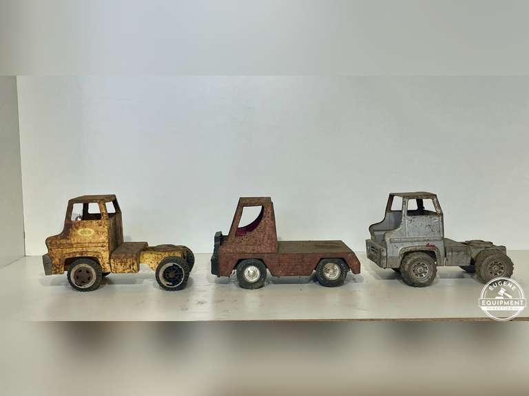 Semi Trucks (2 Tonka, 1 Nylint)