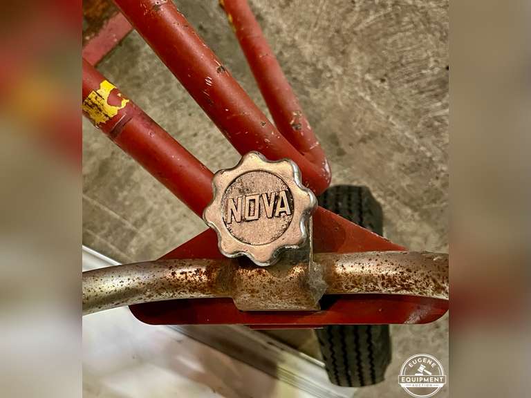 Vintage Metal Frame For Mini Bike
