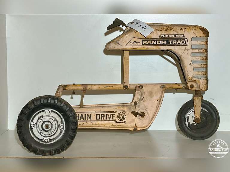 Antique Ranch Trac Chain Drive Pedal Tractor