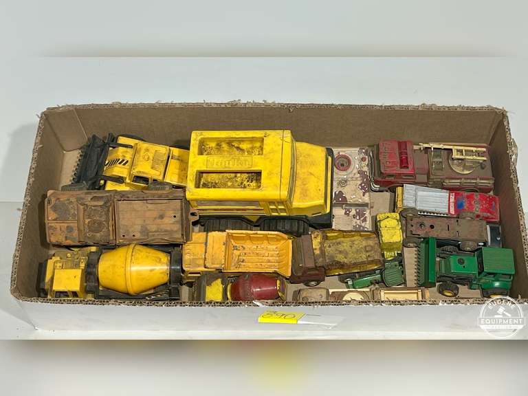 Assorted Metal & Plastic Cars & Trucks
