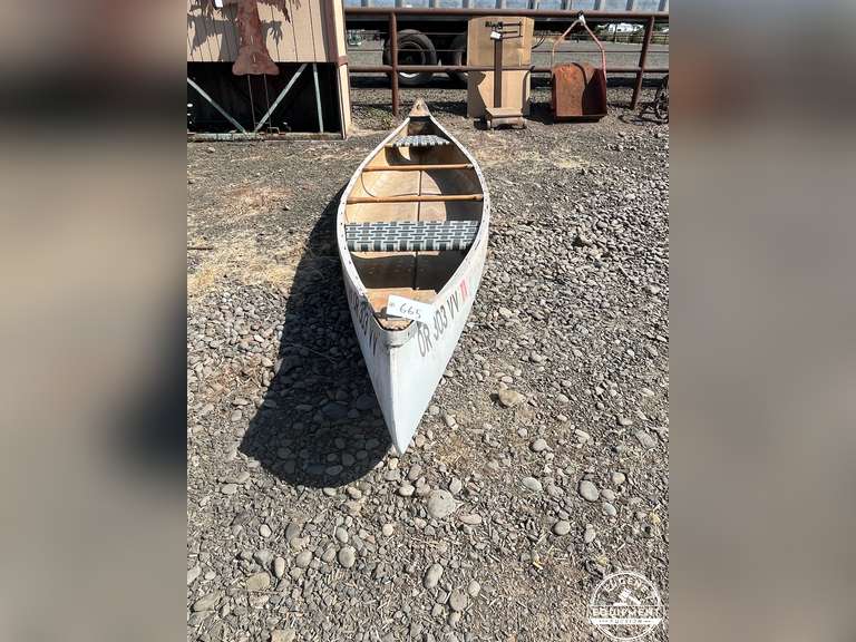 16' Canoe