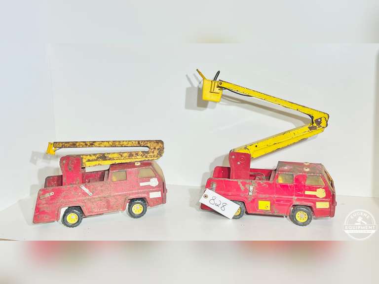 2 1970's TOnka Snorkle Fire Trucks (1 Has Hose & Nozzle That Can Spray Water)