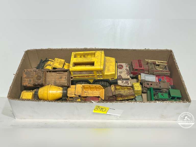 Assorted Metal & Plastic Cars & Trucks