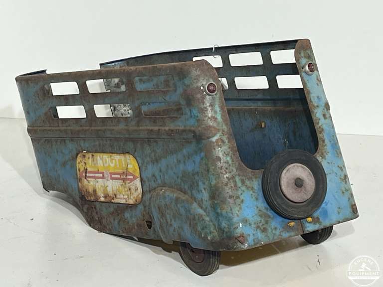 Wyandotte Truck Lines Vintage Cattle Trailer