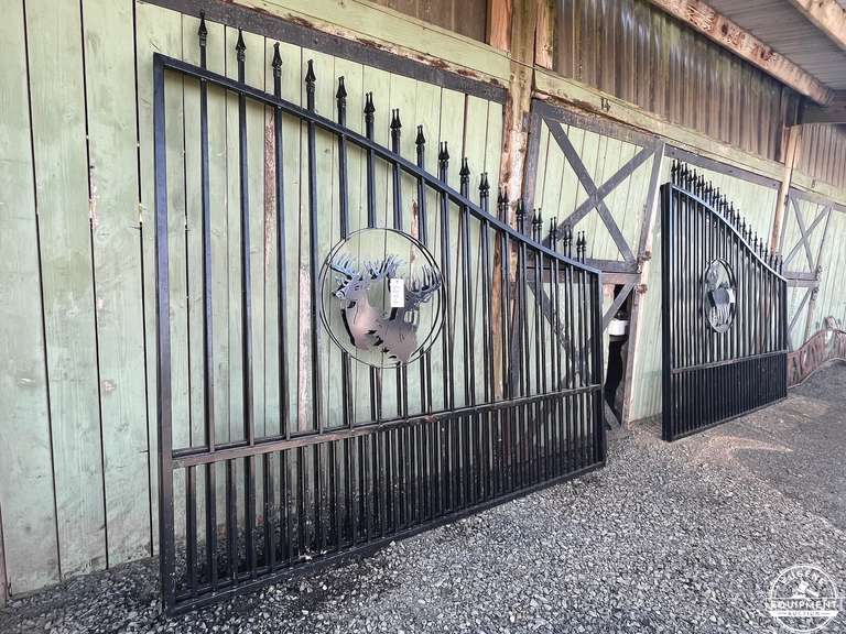 Set of 16' Steel Entry Gates