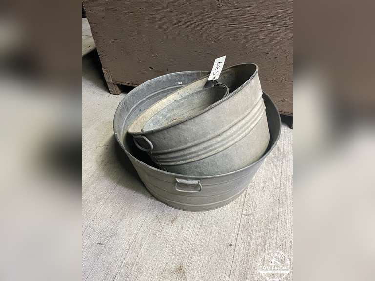 Round Metal Tubs
