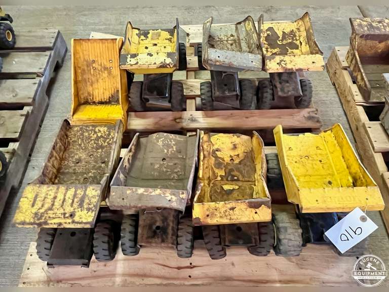Lot of 8 Tonka Dump Beds & Chassis