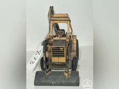 ERTL Die Cast International Harvester Loader Backhoe