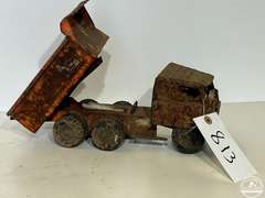 1970's ERTL International Hyd Dump Truck