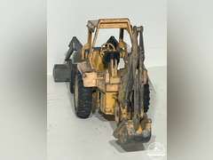 ERTL Die Cast International Harvester Loader Backhoe