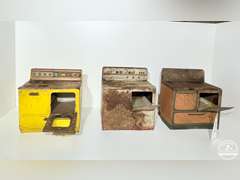 Vintage E Z Bake Ovens