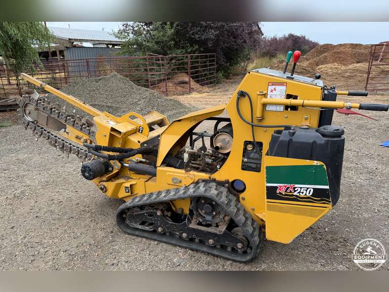 2014 Vermeer RTX250 Trencher