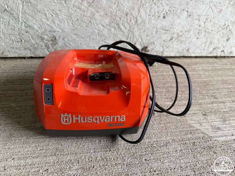 Husqvarna Battery Charger