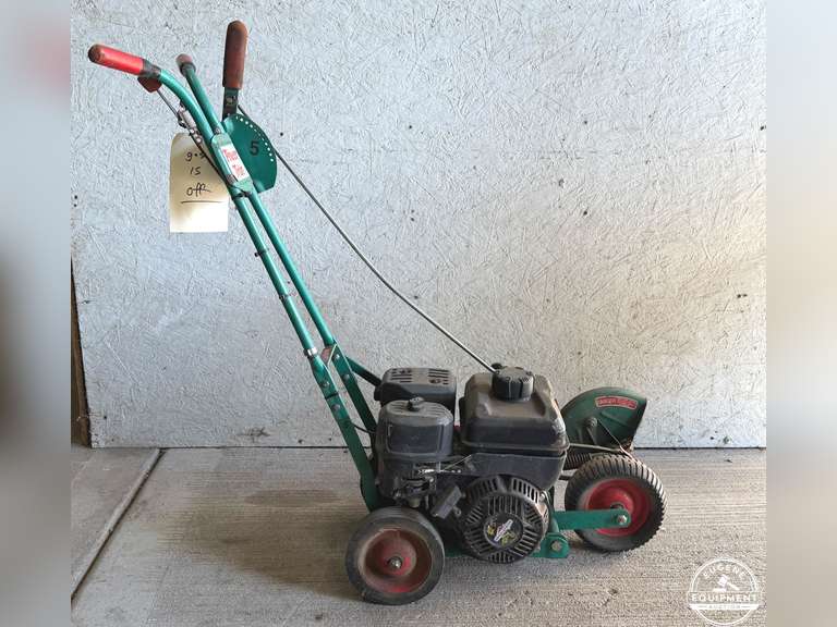 Power Trim 200-8 Gas Powered Edger