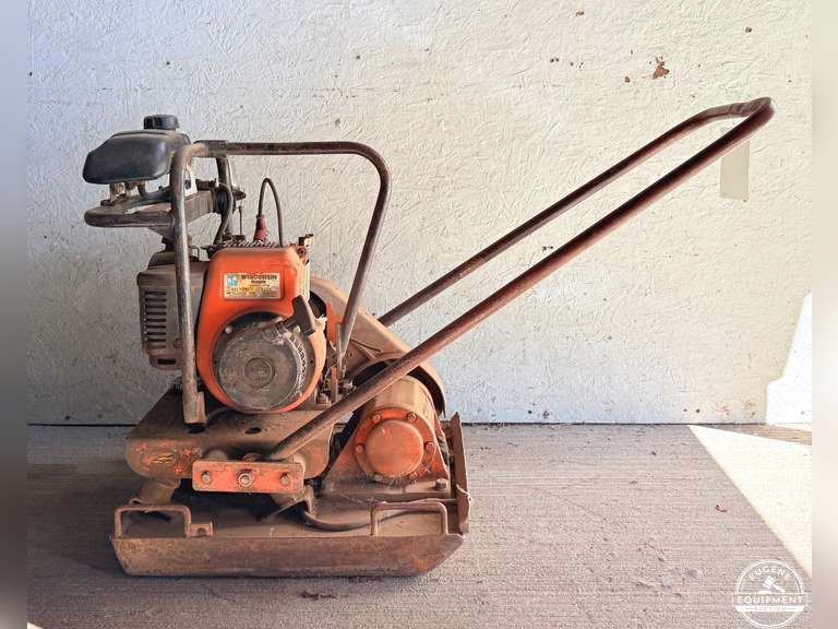 Gas Powered Plate Compactor