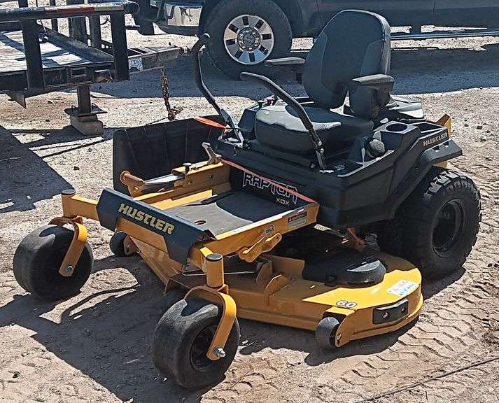 Bank Repo, Hustler Raptor XDX 60" Zero Turn Lawn Mower, Engine Does Turn Over, Needs Repairs