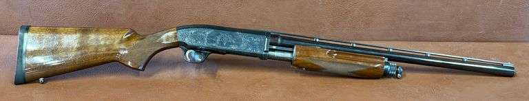Browning Field Model 12g Pump Shotgun w/ Screw In Choke