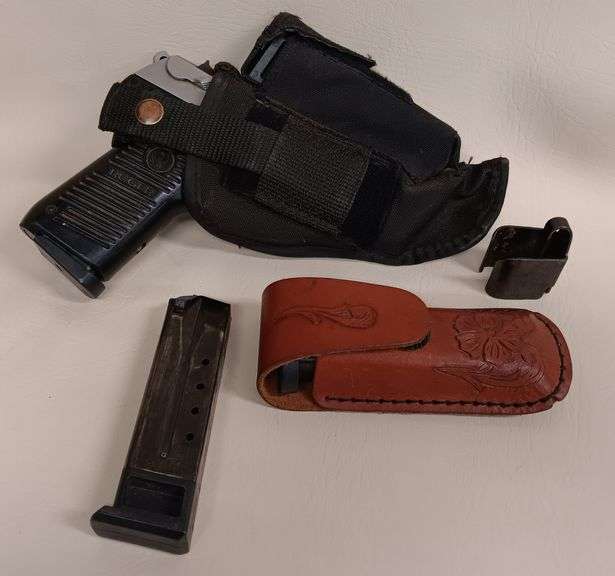 Ruger P95DC 9mmx19 Pistol w/ 3 Extra Mags, Nylon Holster, Leather Magazine Holder & Speed Loader