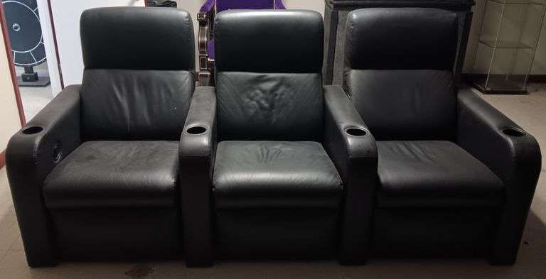 3 Seat Reclining Couch