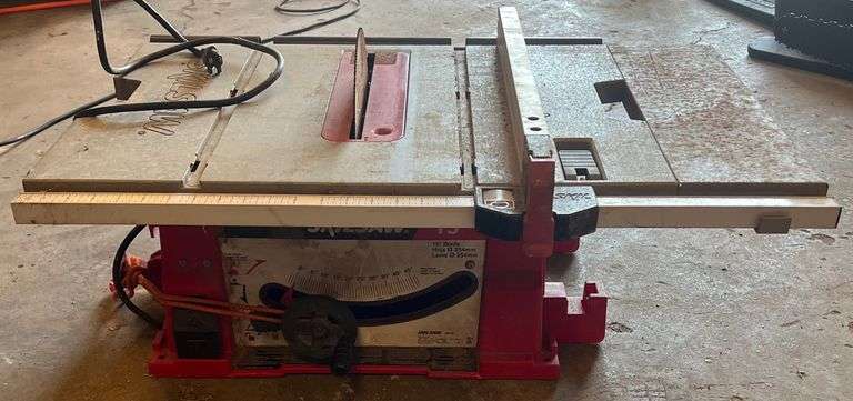 Skilsaw 10" 15 Amp Table Saw, Does Work