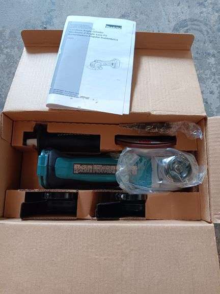 Makita 18v 4-1/2" Angle Grinder, New In Box, Tool ONLY