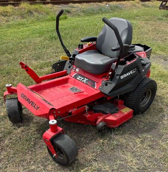 Gravely ZTX 42" Zero Turn Lawnmower w/ 22hp Kohler Engine, Only 81 hours, Runs & Operates
