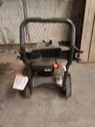 Briggs & Stratton Power Flow Pressure Washer, Has Compression