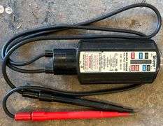 Klein Tools Wiggy Voltage Tester w/ Amprobe Bag, Does Work
