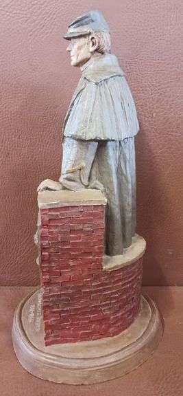 Tom Clark 1986 Confederate Soldier Statue 14-1/2"Tall