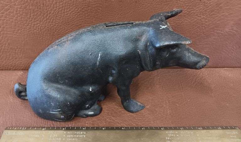 Vintage Chicago Stockyards Cast Iron Piggy Bank
