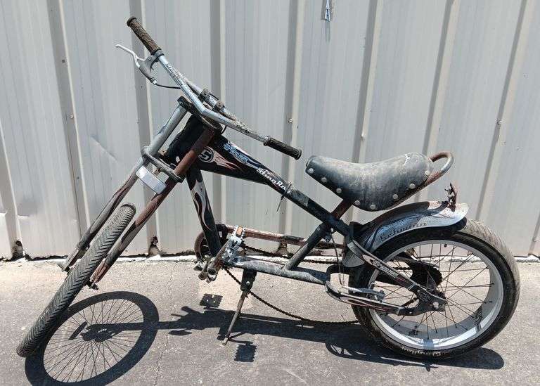 4 Bicycles, West Coast Choppers, 2) Schwinn Sting Rays & Granite Peak Roadmaster