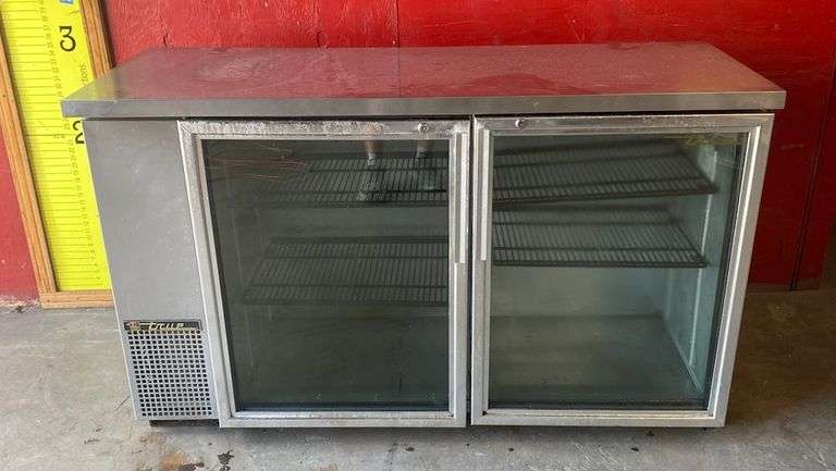 True Bar Refrigerator Model TBB-24-60G-S-LD, Does Work (61"Lx24-1/2"Wx36"H)
