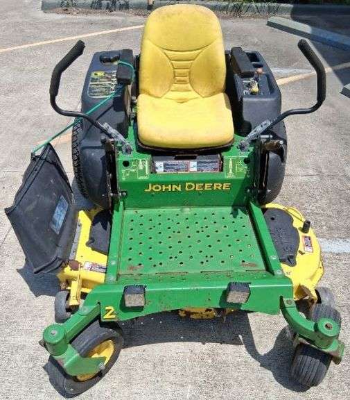 John Deere 48" Zero Turn EZ Trak, Runs & Operates
