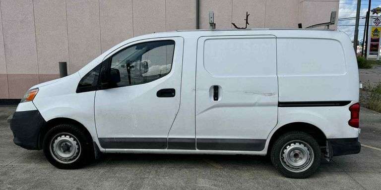 2016 Nissan NV200 Van, 4cyl, Automatic Transmission, A/C, PW, PL, Runs & Drives