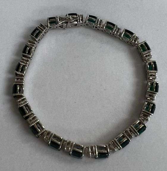 Sterling Silver 24ct Emerald Bracelet, 8in