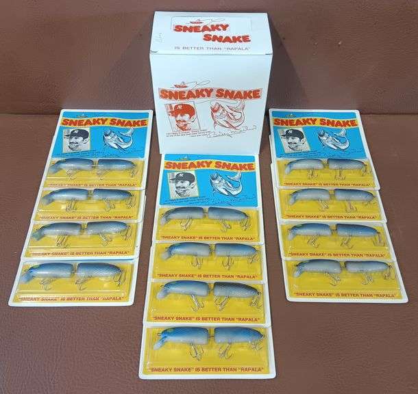 (12) Vintage Billy Martin "Sneaky Snake" Fishing Lures In Original Packaging