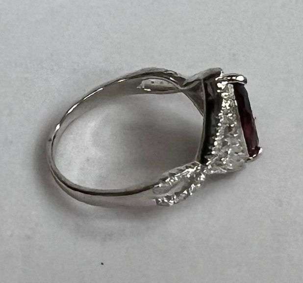 Sterling Silver 3.02ct Pear Cut Garnet Estate Ring