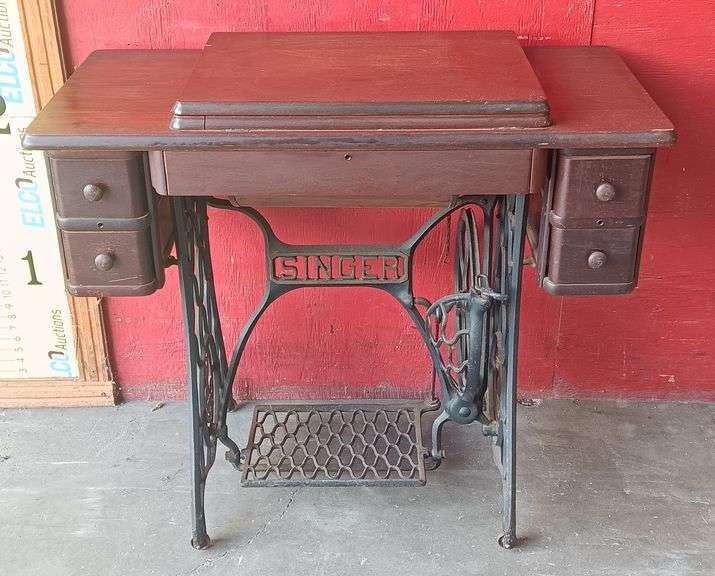 Antique Singer Cast Iron Treadle Sewing Machine Stand
