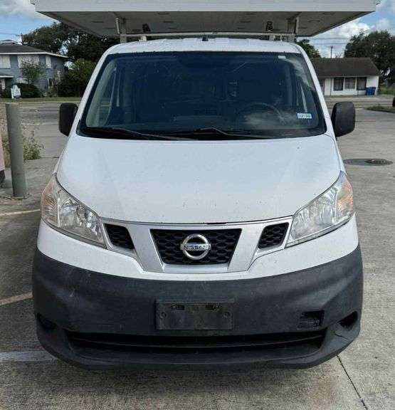2016 Nissan NV200 Van, 4cyl, Automatic Transmission, A/C, PW, PL, Runs & Drives