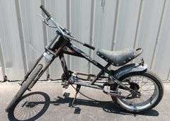 4 Bicycles, West Coast Choppers, 2) Schwinn Sting Rays & Granite Peak Roadmaster