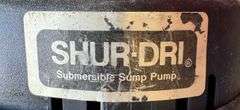 Shur-Dri Submersible Sump Pump w/ (2) Discharge Hoses, Does Work