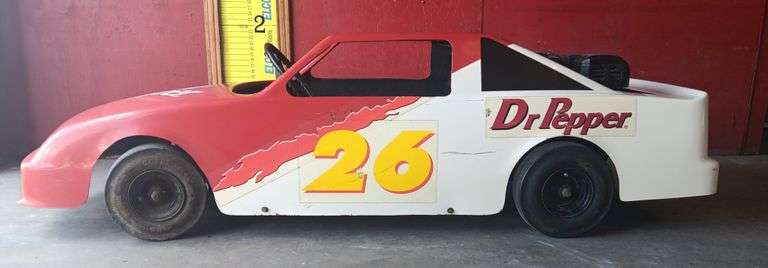 Dr. Pepper #26 Go Kart w/ Predator 212cc Gas Engine, Runs & Drives