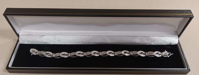 Infinity Style Tennis Bracelet