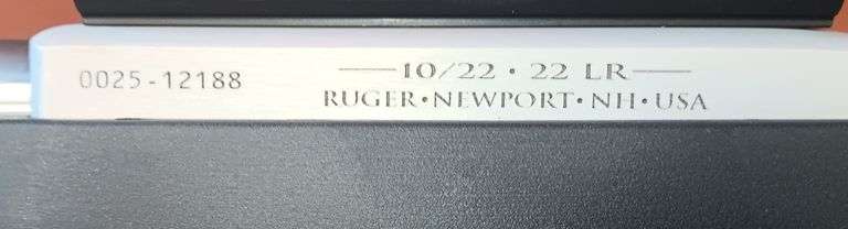 New Ruger 10/22 Semi Auto .22LR Rifle (Never Been Fired) w/ Ruger BX-25  Double 25rd Magazine, Comes w/ Game Winner Soft Case